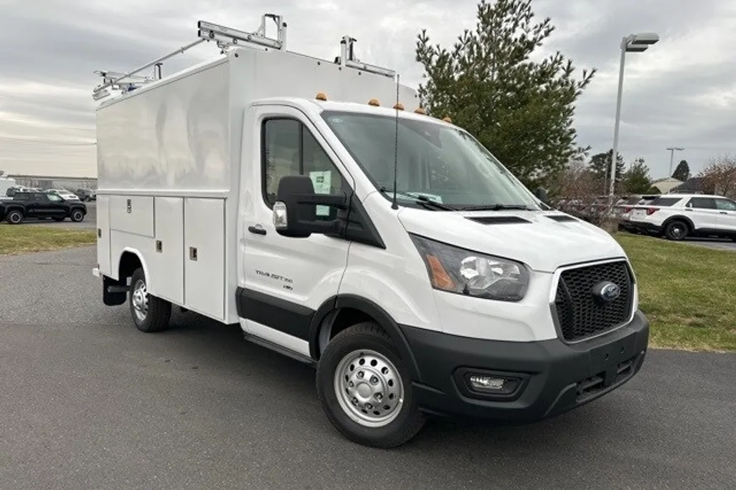 2024 Ford Transit photo 1