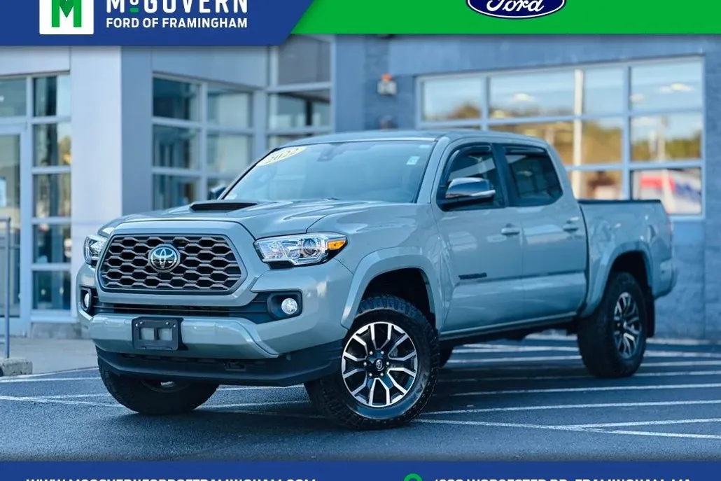 2022 Toyota Tacoma TRD Sport photo 1