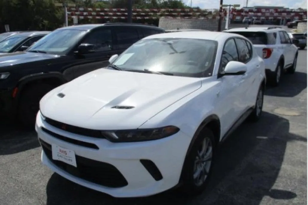 2024 Dodge Hornet R/T photo 1