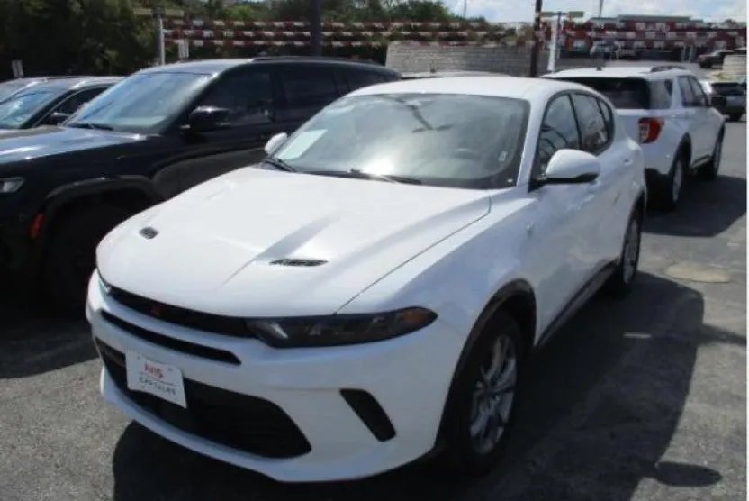 2024 Dodge Hornet R/T photo 1