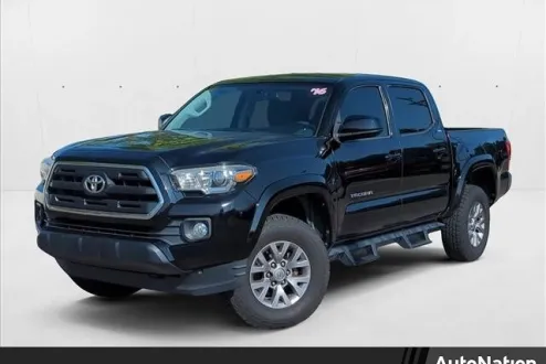 2016 Toyota Tacoma SR5 photo 1