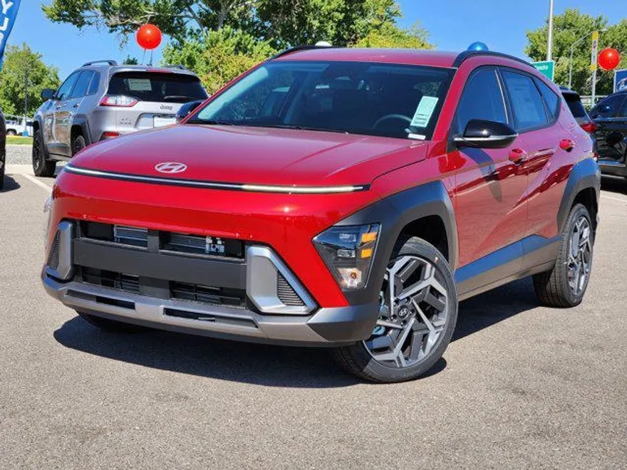 2026 Hyundai Kona SEL photo 1