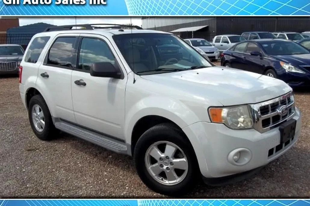 2011 Ford Escape XLT photo 1