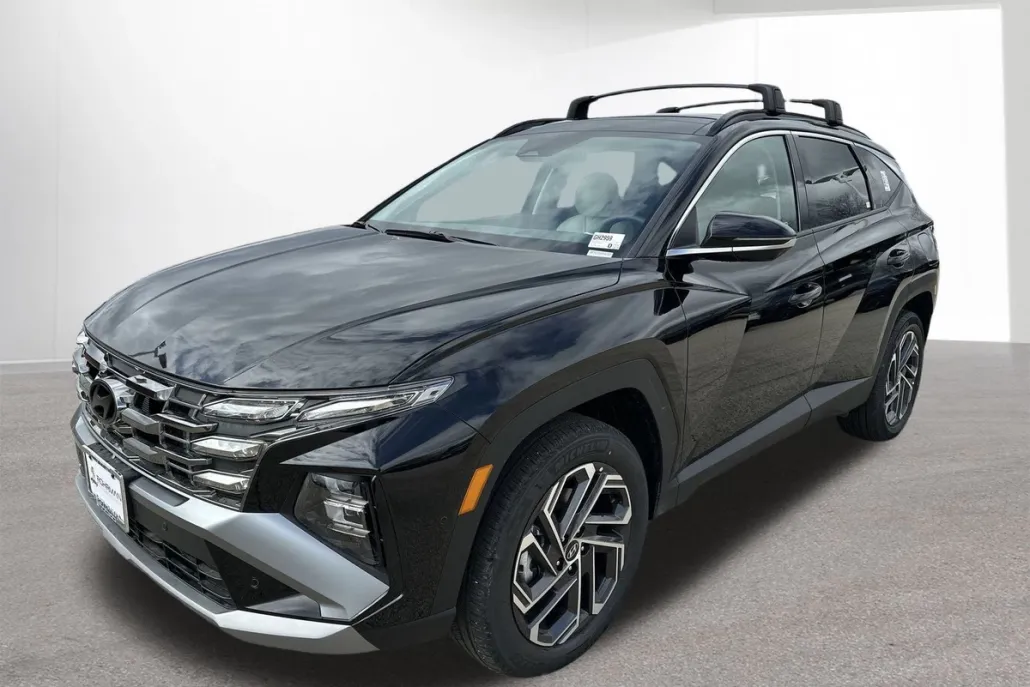2025 Hyundai Tucson Hybrid Limited photo 1