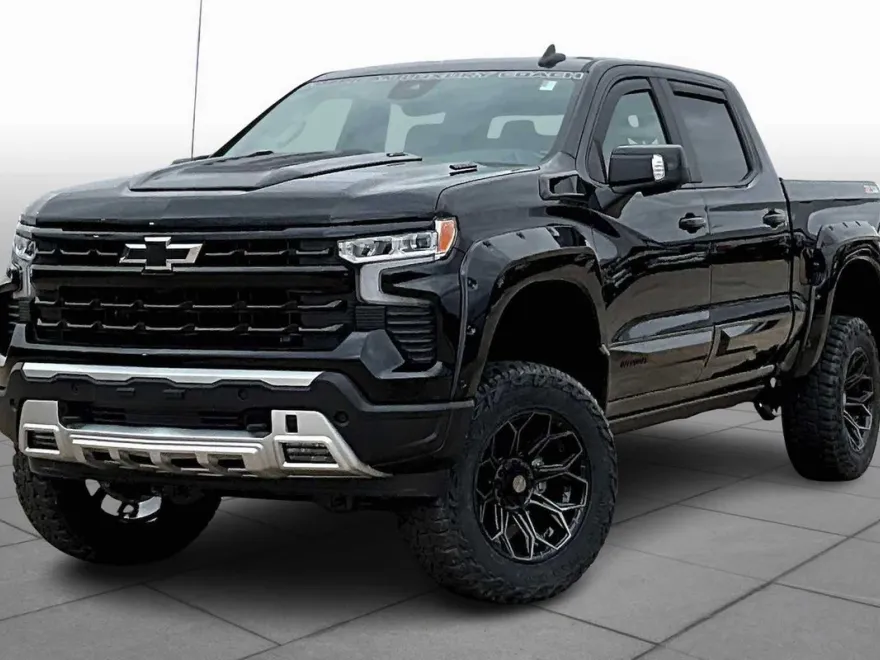 2025 Chevrolet Silverado 1500 RST photo 1