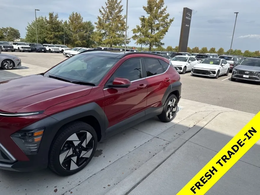 2024 Hyundai Kona Limited photo 1