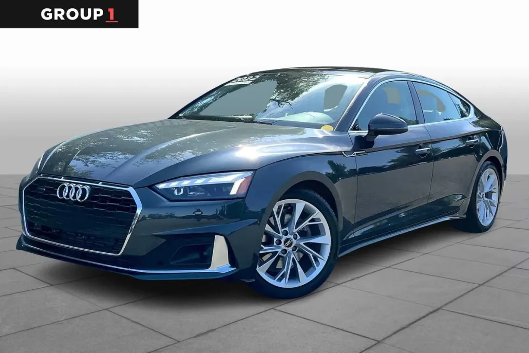 2022 Audi A5 Premium Plus Quattro photo 1