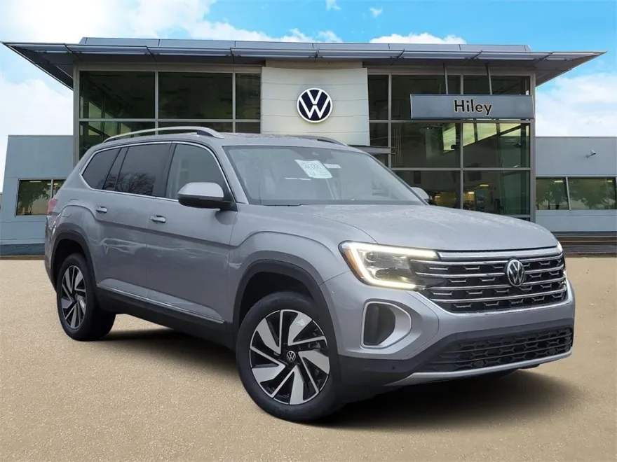 2025 Volkswagen Atlas SEL photo 1