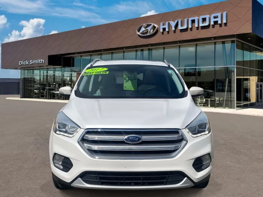 2017 Ford Escape Titanium photo 1