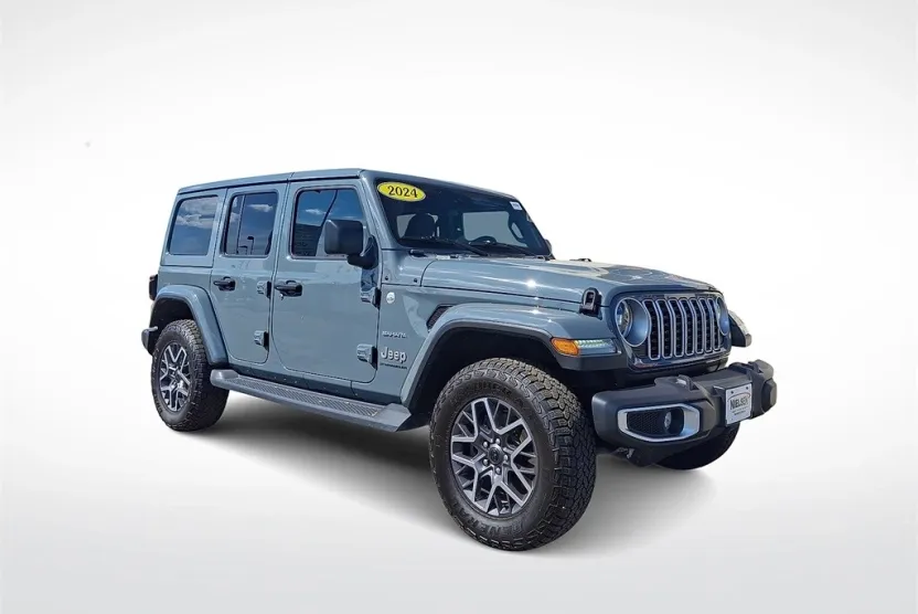 2024 Jeep Wrangler Sahara photo 1