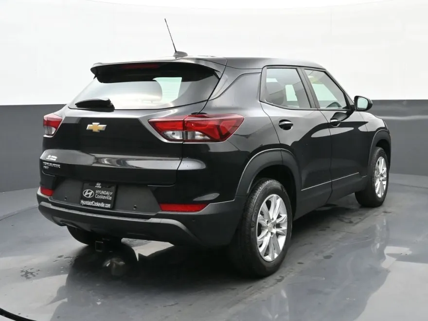 2021 Chevrolet Trailblazer LS photo 1