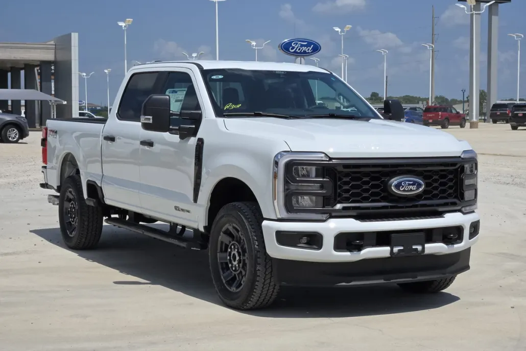 2025 Ford F-250 XL photo 1