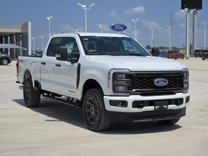 2025 Ford F-250 XL photo 1