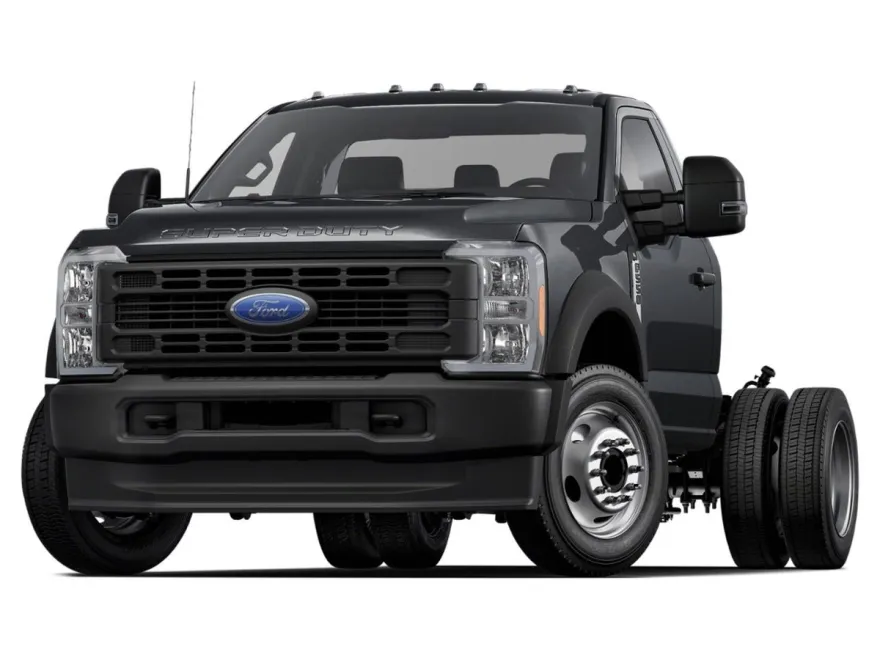 2025 Ford F-550 XL photo 1