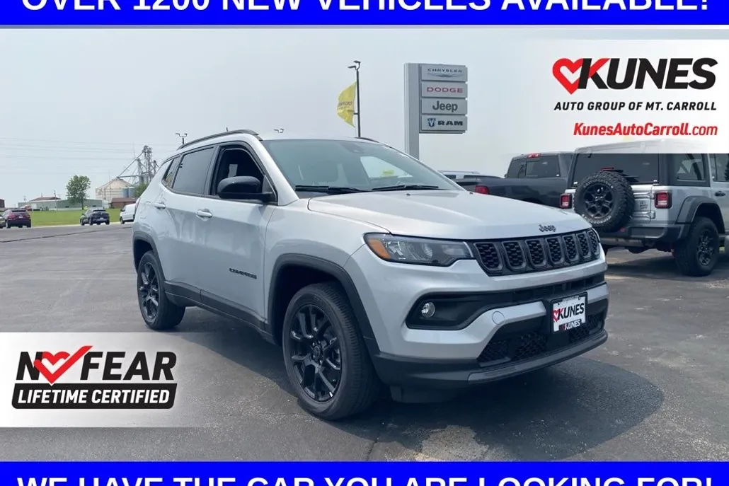 2025 Jeep Compass Latitude photo 1