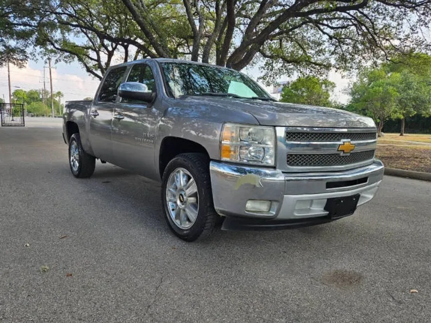2013 Chevrolet Silverado 1500 LT photo 1