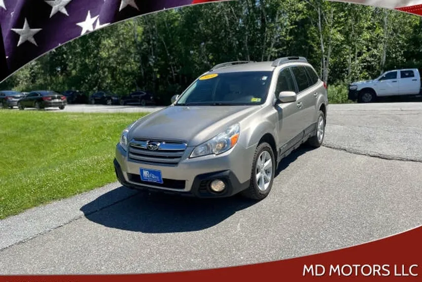 2014 Subaru Outback 2.5i Premium photo 1