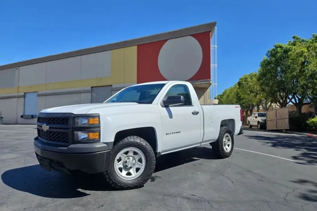 2015 Chevrolet Silverado 1500 LS photo 1