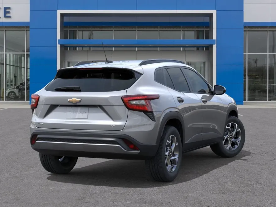 2026 Chevrolet Trax LT photo 1