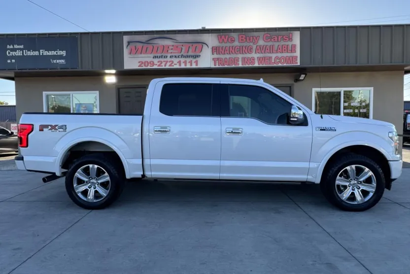 2018 Ford F-150 Platinum photo 1