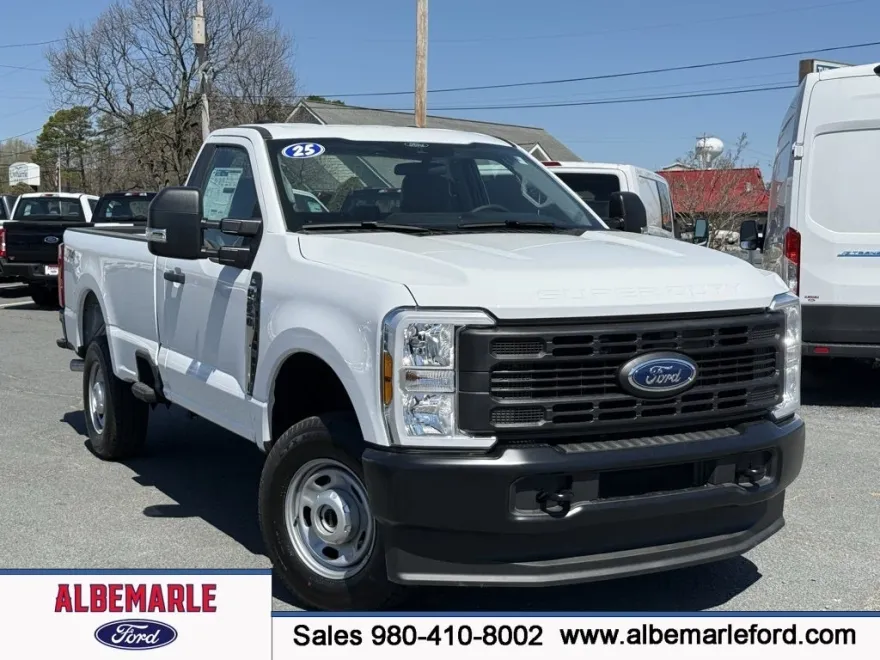 2025 Ford F-250 photo 1