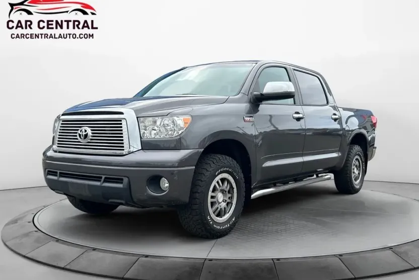 2013 Toyota Tundra CrewMax Limited photo 1