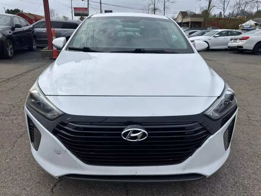 2019 Hyundai Ioniq Blue photo 1