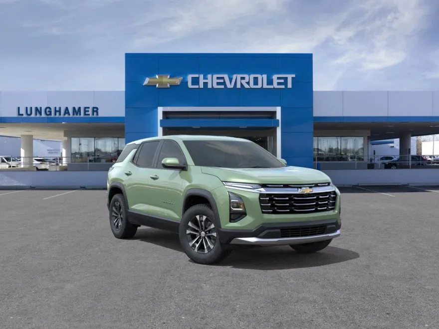 2026 Chevrolet Equinox LT photo 1