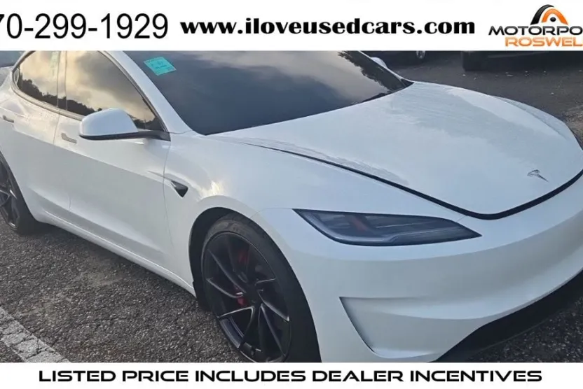 2024 Tesla Model 3 Performance photo 1