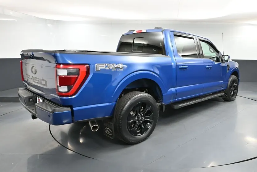2022 Ford F-150 Lariat photo 1