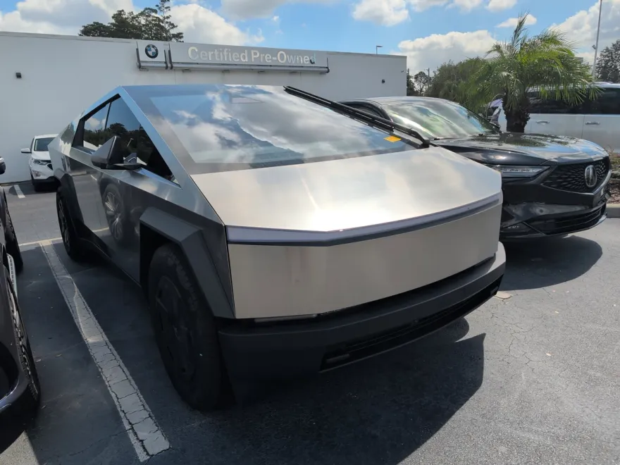 2024 Tesla Cybertruck All-Wheel Drive photo 1