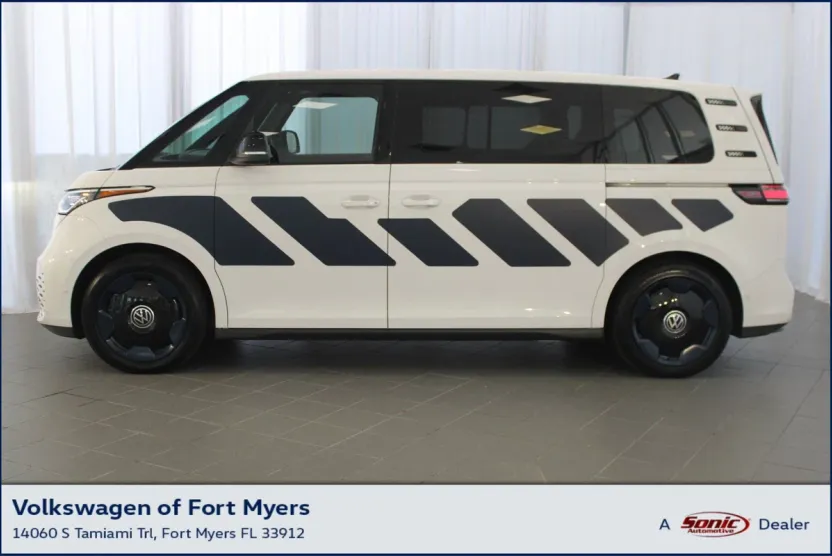 2025 Volkswagen ID. Buzz Pro S photo 1