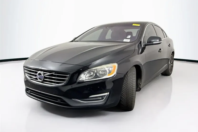 2016 Volvo S60 T5 Drive-E Premier photo 1