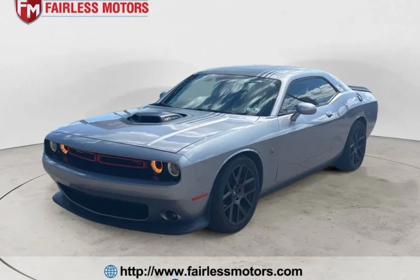 2018 Dodge Challenger 392 Scat Pack Shaker photo 1