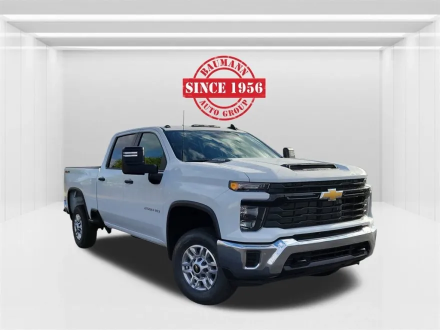 2026 Chevrolet Silverado 2500HD photo 1