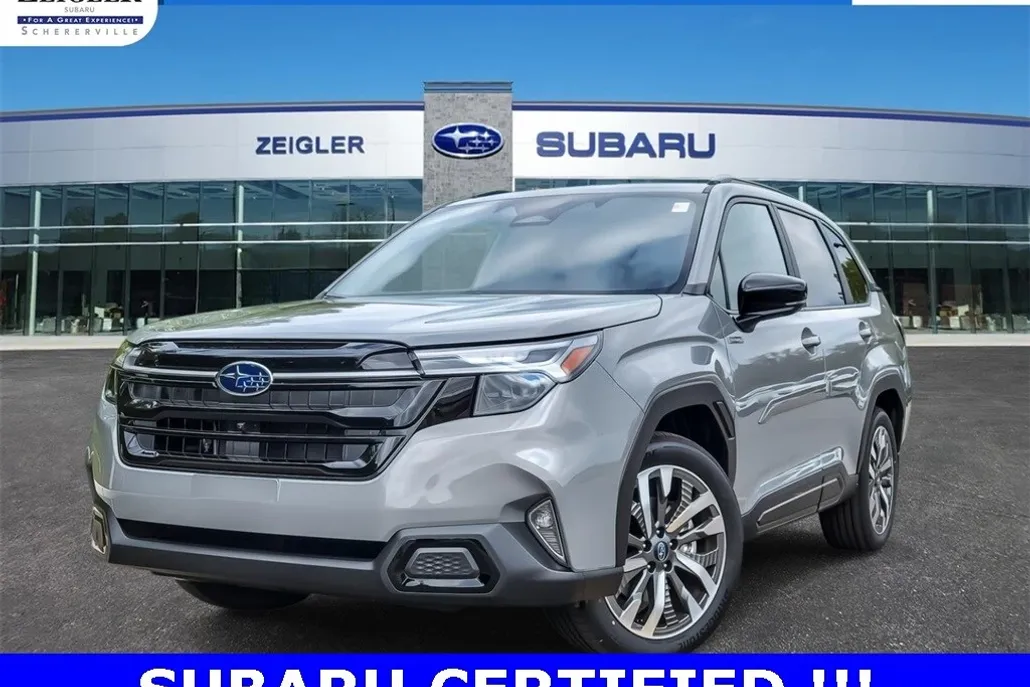 2025 Subaru Forester Touring photo 1