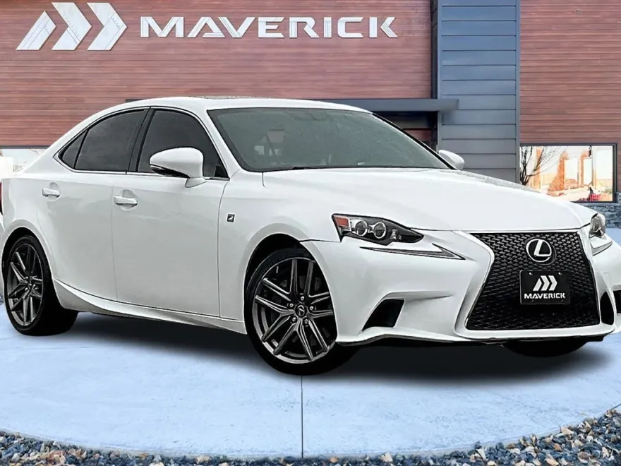 2016 Lexus IS 200t photo 1