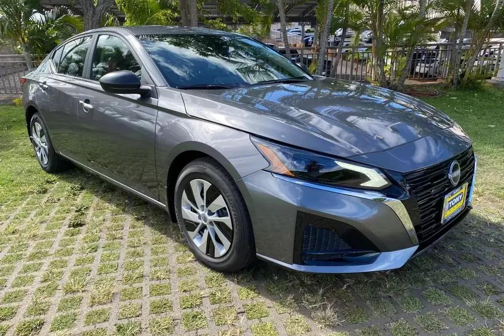 2025 Nissan Altima 2.5 S photo 1