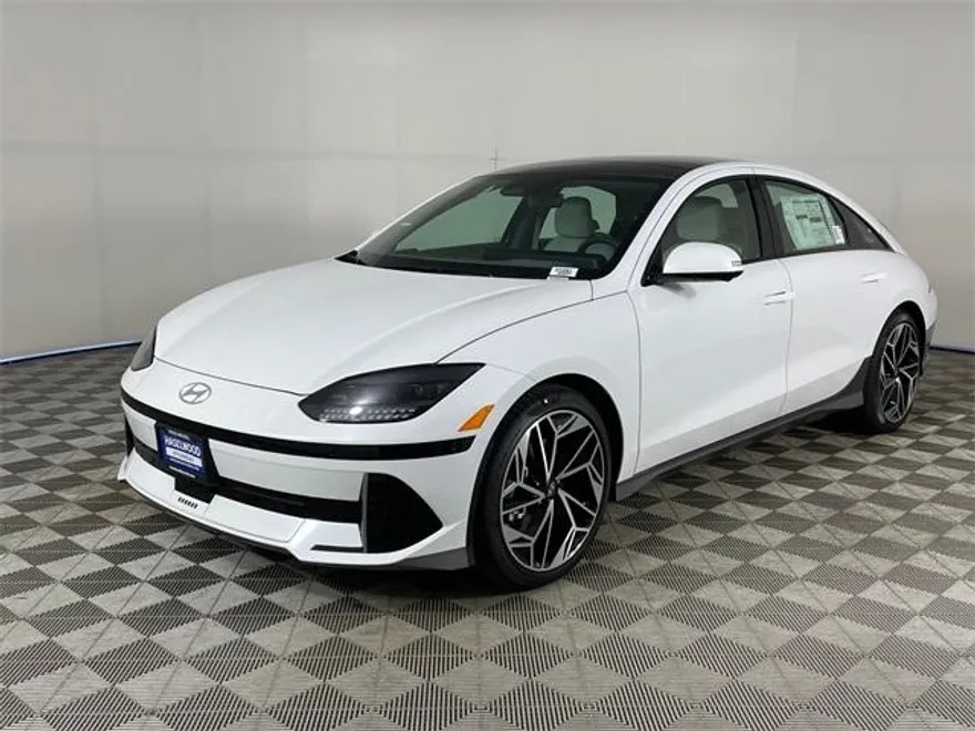 2025 Hyundai Ioniq 6 Limited photo 1