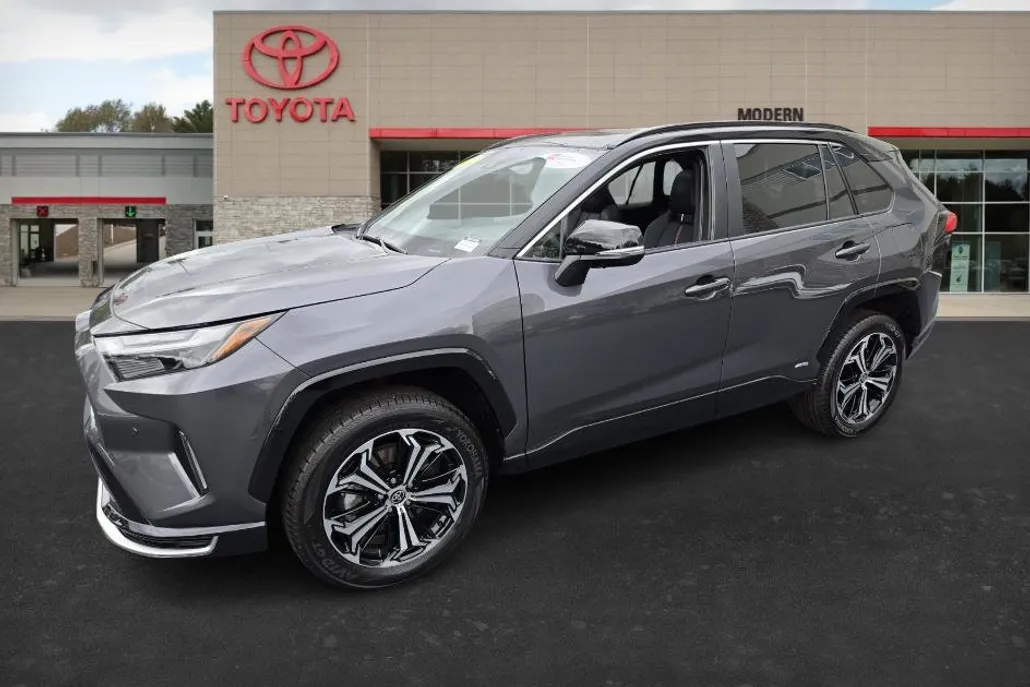 2025 Toyota RAV4 Prime XSE Premium photo 1