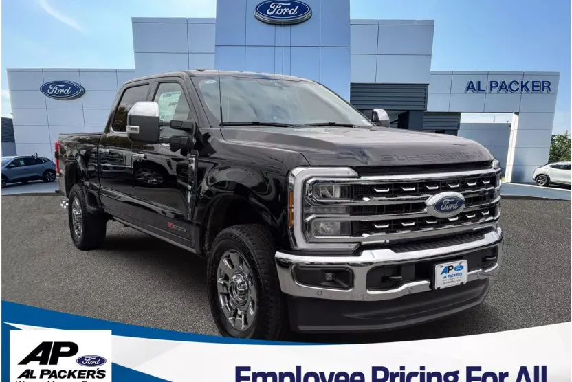 2026 Ford F-250 Lariat photo 1