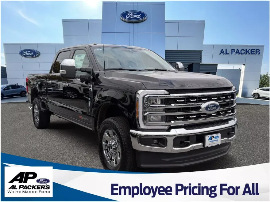 2026 Ford F-250 Lariat photo 1