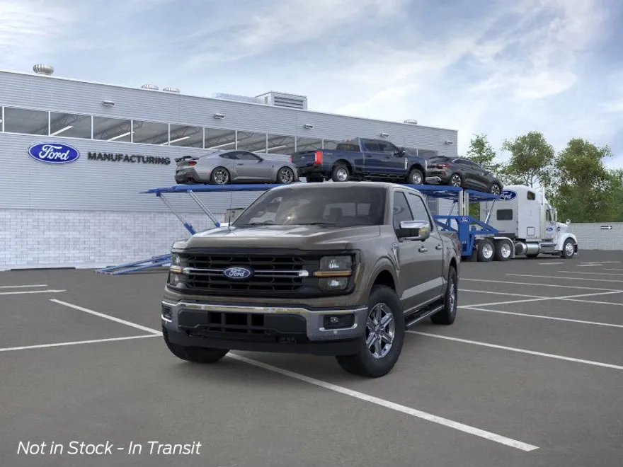 2025 Ford F-150 XLT photo 1
