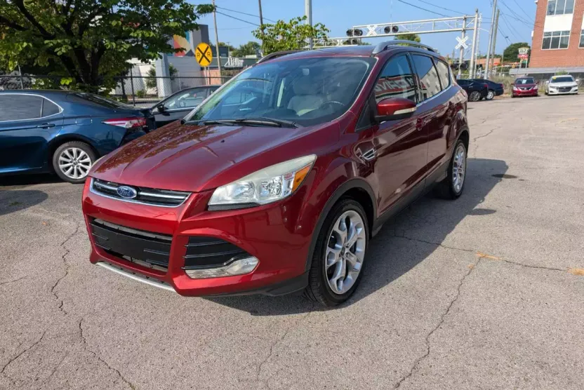 2014 Ford Escape Titanium photo 1