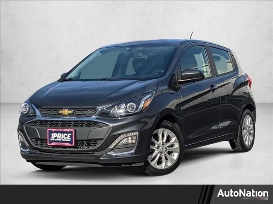 2022 Chevrolet Spark 1LT photo 1