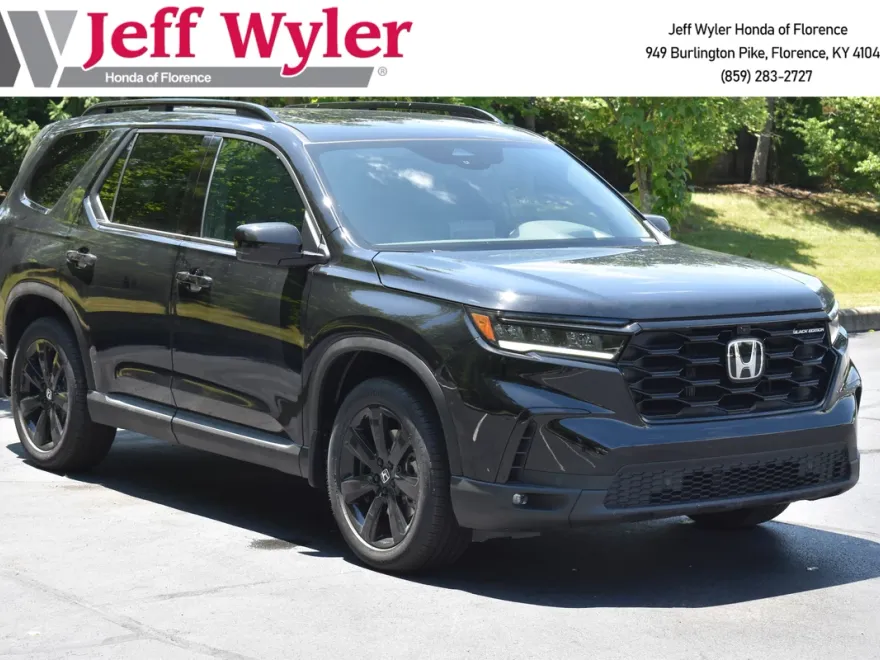2025 Honda Pilot Black Edition photo 1