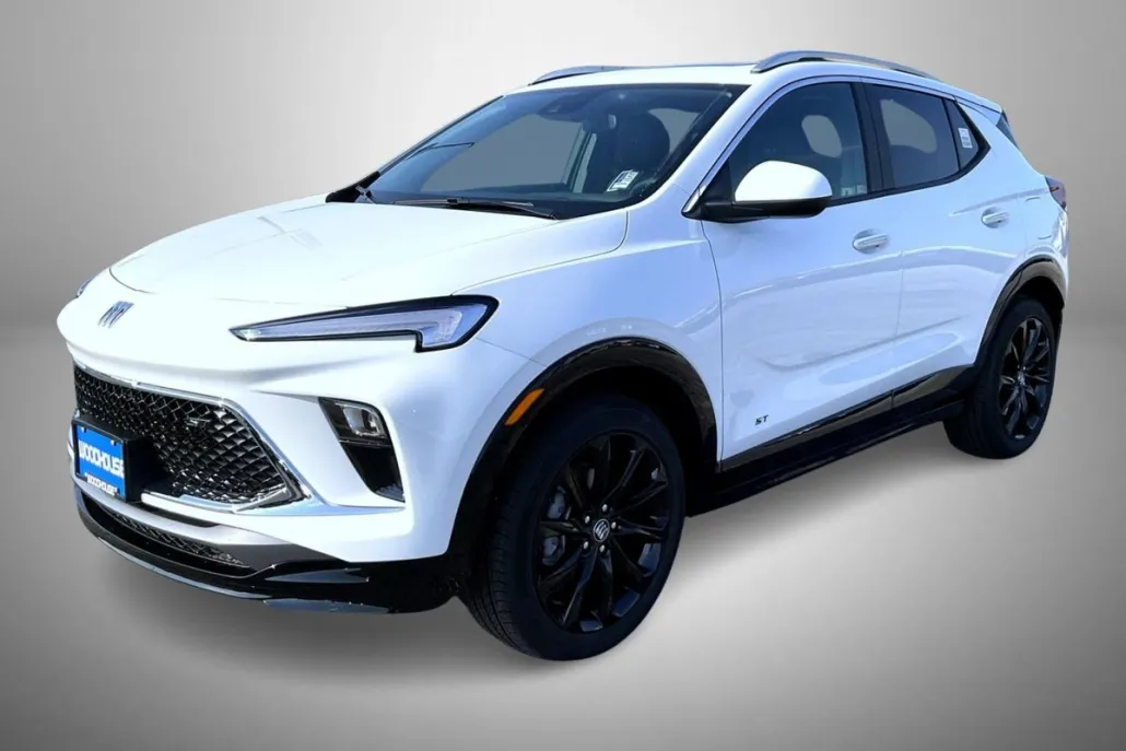2026 Buick Encore GX Sport Touring photo 1