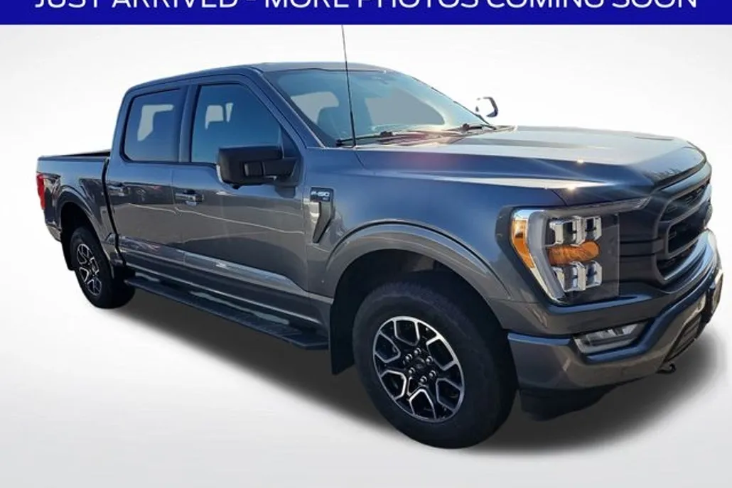 2022 Ford F-150 XLT photo 1