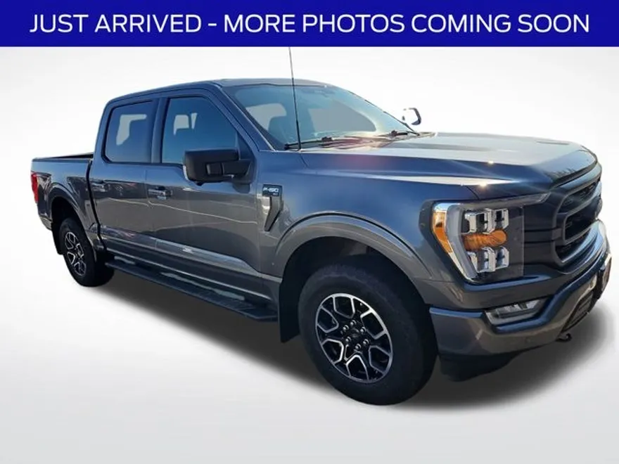 2022 Ford F-150 XLT photo 1