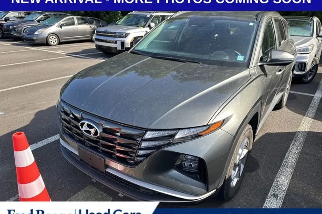 2022 Hyundai Tucson SEL photo 1